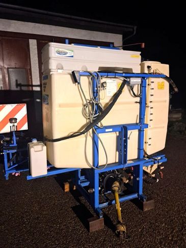 [3342-6518907-0_1.jpg]