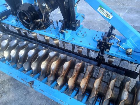 [3342-6525519-10.jpg]