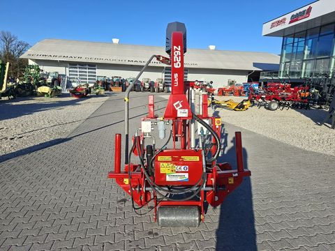 [3342-6578756-5.jpg]