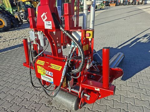 [3342-6578756-7.jpg]