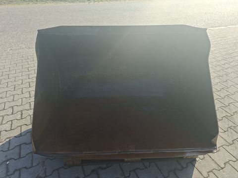 [3342-6597406-5.jpg]