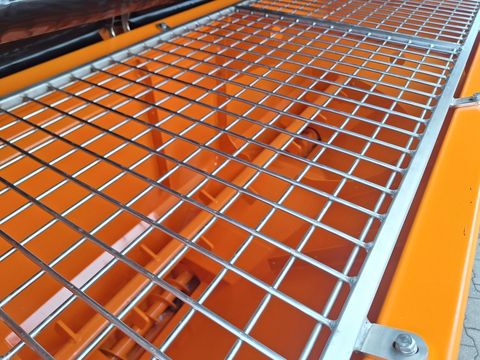 [3342-6601661-9.jpg]