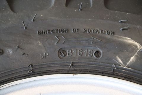 [3342-6619059-13.jpg]