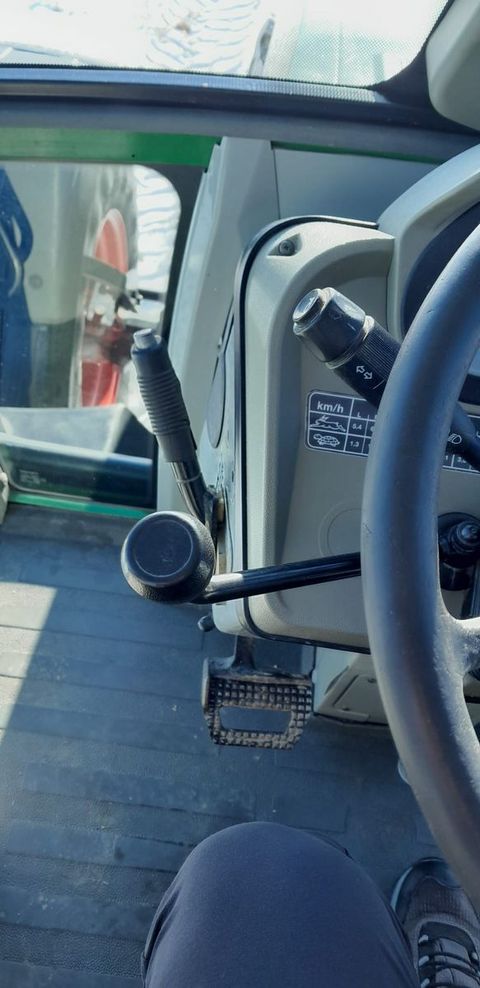 [3342-6633873-13.jpg]