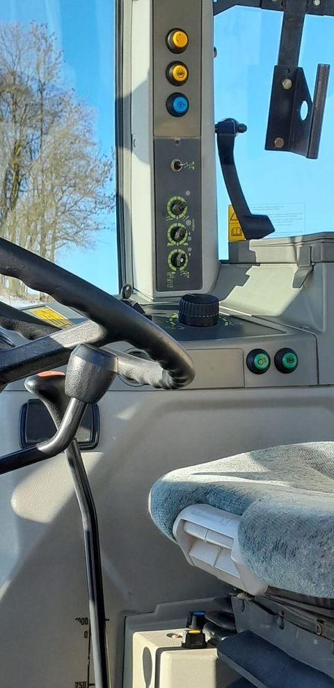 [3342-6633873-17.jpg]