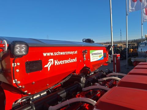 [3342-6649719-22.jpg]