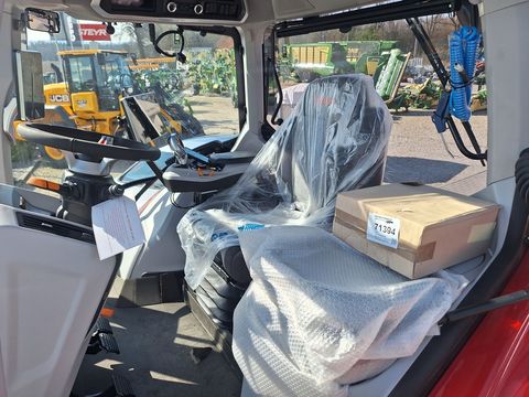 [3342-6667599-15.jpg]