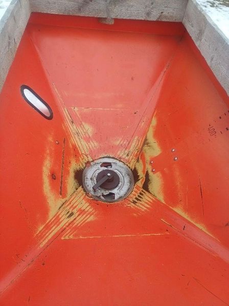 [3342-6682267-2.jpg]