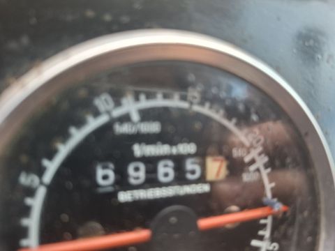 [3342-6700304-13.jpg]