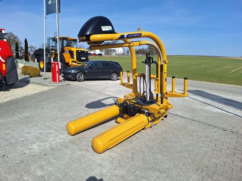 [3342-6712171-2.jpg]