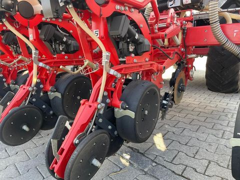 [3342-6750694-13.jpg]