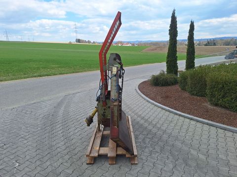 [3342-6790409-6.jpg]