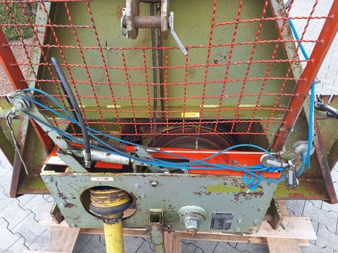 [3342-6790409-9.jpg]