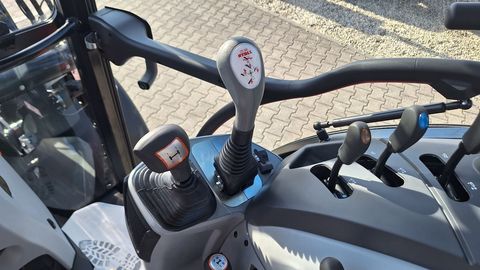 [3342-6899763-17.jpg]