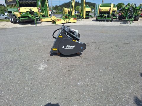 [3342-6912385-3.jpg]