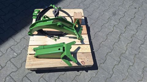 [3342-7443139-8.jpg]