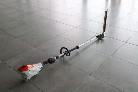 [3342-7443162-1.jpg]