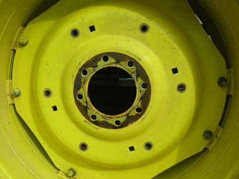 [3358-3588296-2.jpg]