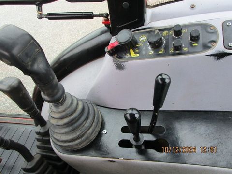 [3358-4919391-5.jpg]