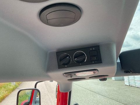 [3358-6389179-16.jpg]