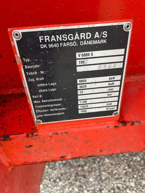 [3358-6403147-7.jpg]