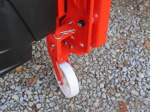 [3358-6406426-3.jpg]