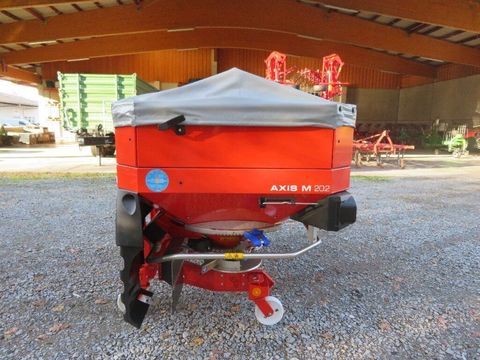 [3358-6406426-4.jpg]