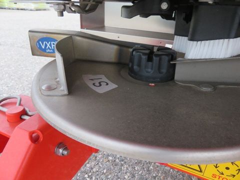 [3358-6765909-12.jpg]