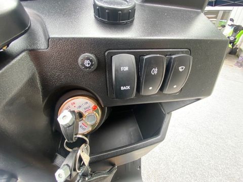 [3372-3239967-8.jpg]