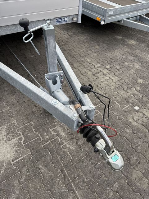 [3372-6006612-7.jpg]