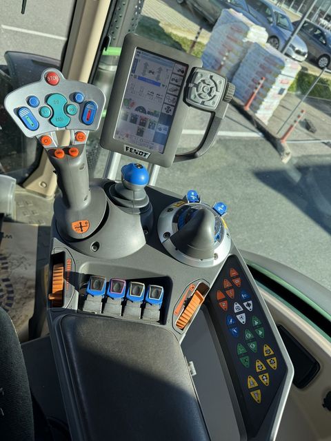 [3372-6406438-12.jpg]