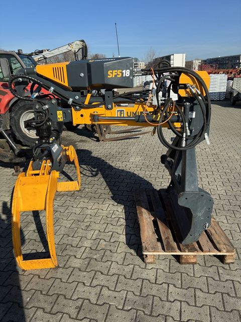 [3372-6757483-2.jpg]