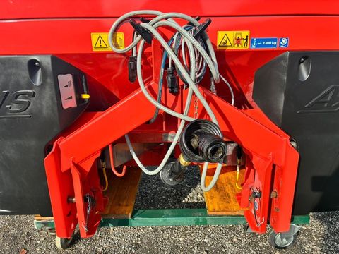 [3372-6757548-2.jpg]