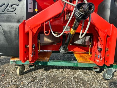 [3372-6757548-6.jpg]