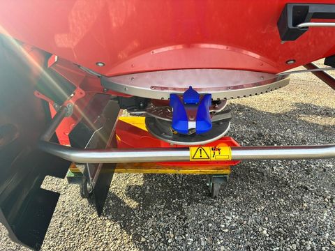 [3372-6757548-9.jpg]