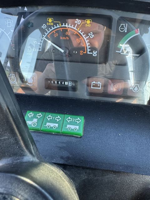 [3372-6765874-15.jpg]