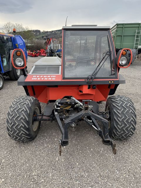 [3372-6899667-2.jpg]