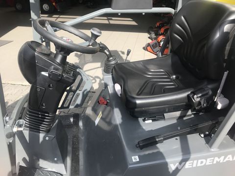 [3379-2344102-5.jpg]