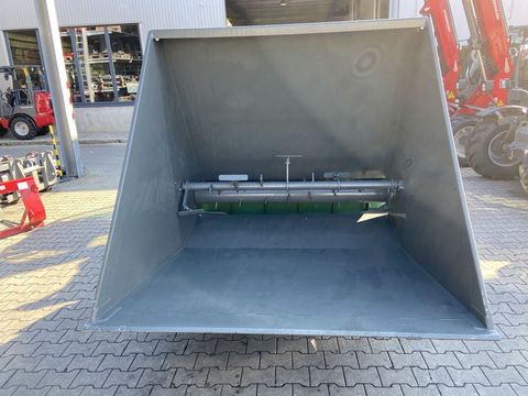 [3379-2446726-10.jpg]