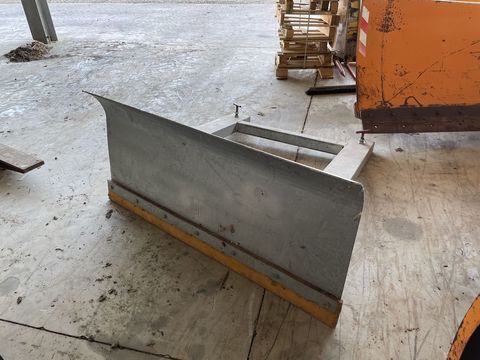[3379-2778560-2.jpg]