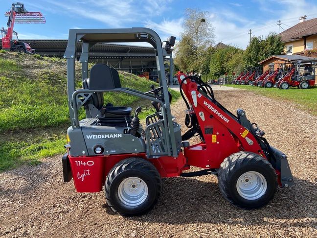 [3379-3202865-0_1.jpg]