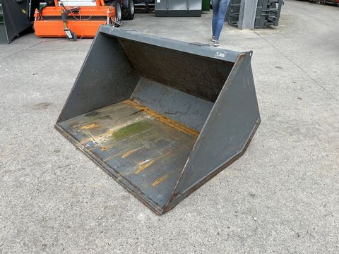 [3379-3624857-7.jpg]