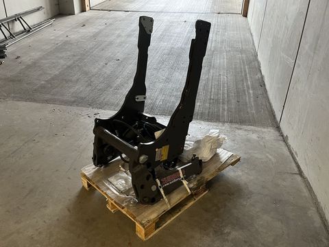 [3379-3945359-1.jpg]