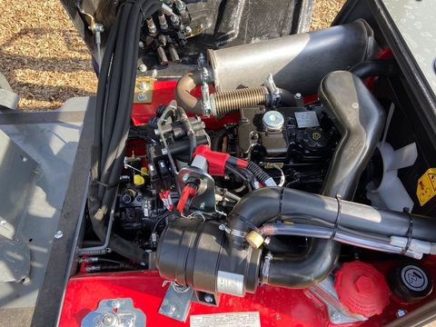 [3379-3984809-9.jpg]