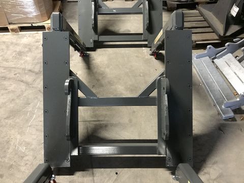 [3379-4064324-5.jpg]