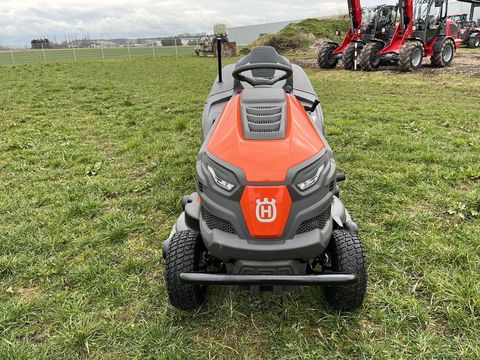 [3379-4208137-9.jpg]