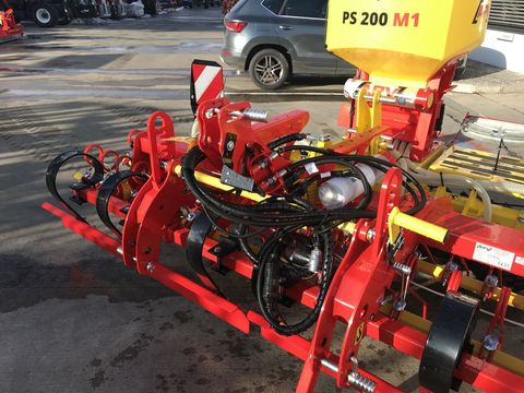 [3379-4227022-13.jpg]