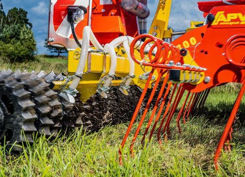 [3379-4227022-4.jpg]