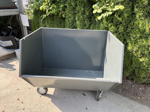 [3379-4454865-2.jpg]