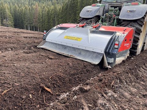 [3379-4468344-6.jpg]